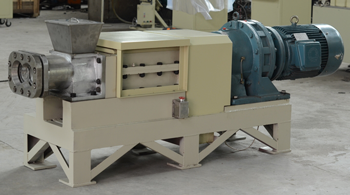 單螺桿擠條機(jī)的優(yōu)勢