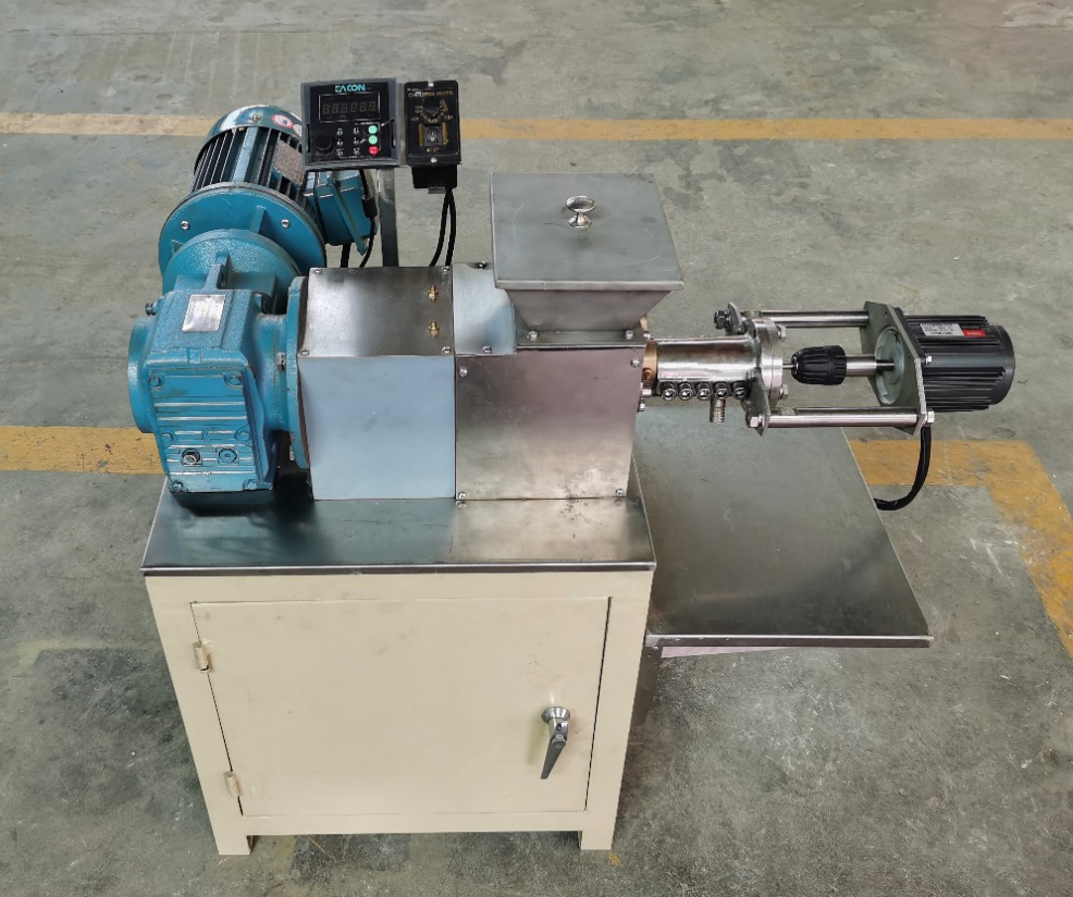 雙螺桿造粒機的保養方法